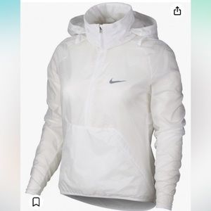 Nike Womens Hyper Adapt 1/2 zip jacket white